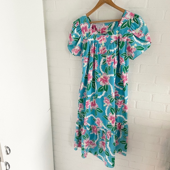 Vintage Dresses & Skirts - Vintage 60s Midi dress KY’s Fashion Made in Hawaii USA Cotton Tropical Floral OS